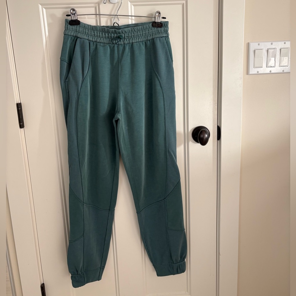 Lululemon Softstreme Jogger Pants